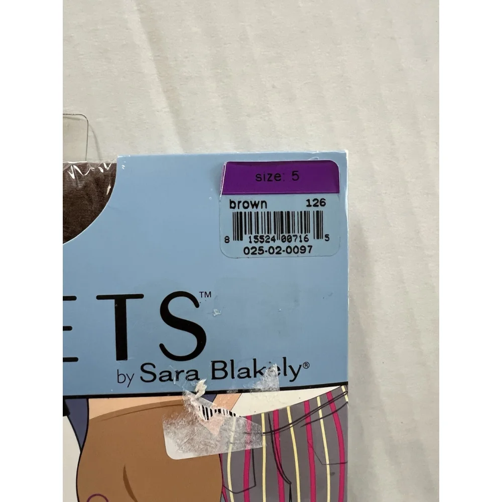 NEW Assets by Spanx Sara Blakely Fabulous Bodyshaping Pantyhose Brown 5 Sheer